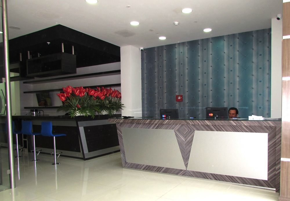Aw Hotel Plaza Miranda Bogota Exterior photo