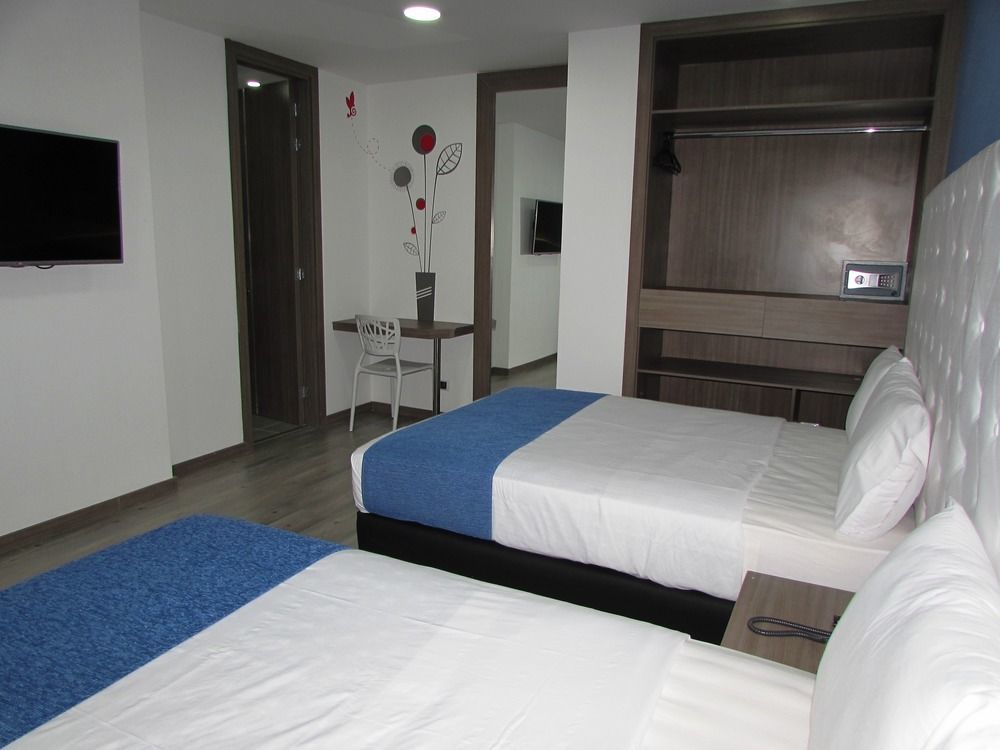 Aw Hotel Plaza Miranda Bogota Exterior photo